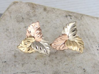 Beautiful  Pair Of Leaf Design 14K Tri Color Gold  Earrings