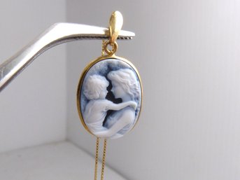 14K Yellow Gold & Blue Agate Cameo Mother Child Heart Pendant W Chain