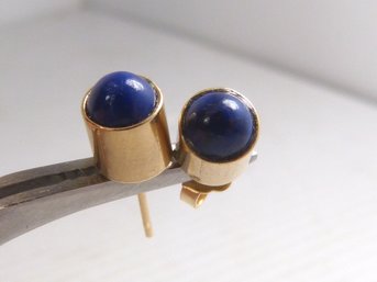 Vintage 14K Yellow Gold & Blue Lapis Stud Earrings