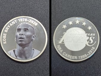 Beautiful Kobe Bryant 2 Sided Collectors Coin
