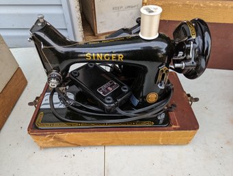 Singer Sewing Machine