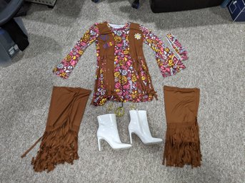 Adult Halloween Hippie Costume