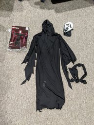 The Scream Halloween Costume Size 8-10 Year Old