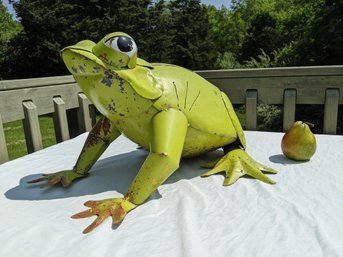 Large Metal Garden Frog