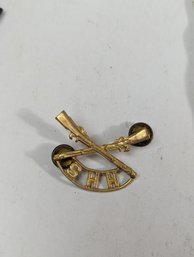 Military Crossed Rifles Pin