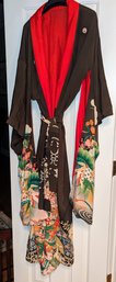 Vintage Ladies Black With Red Lining Kimono