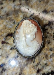 Vintage Resin, Silver & Marcasite Cameo Pendant/Brooch