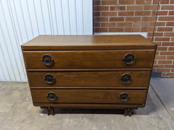 Kroehler Chest Of Drawers