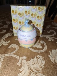 2001 Precious Moments 'Hatched With Love' Egg Trinket Box