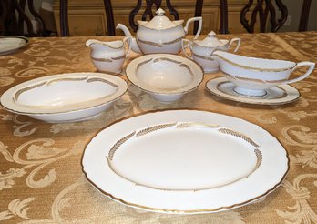 Royal Worcester Golden Bracken China Service Set (8 Pieces)