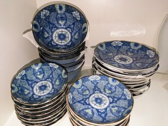 Set Of 32 Vintage Hijiri Gamma Hand Painted Japanese Bowls