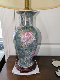 Asian Porcelain Lamp (1 Of 2)