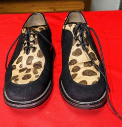 Ladies Stuart Weitzman Gortex Black With Leopard Design Golf Shoes