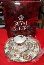 Vintage Royal Albert 1 Single 4 Piece Place Setting