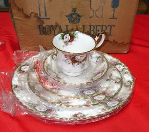 Vintage Royal Albert England 'Celebrations' 20 Piece China Set