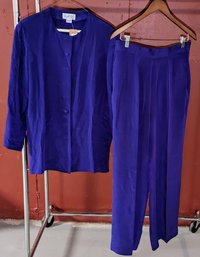 Papell 2 Pc Silk Shirt & Pant Set - Size 10