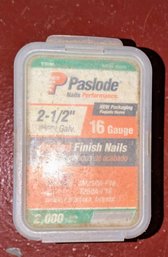 Paslode Angled 2.5' Box Of Finishing Nails, 16 Gauge  ( Box 1 Of 6)