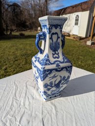 Chinese Porcelain Vase