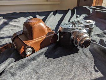 Vito B Voigtlander Camera With Case