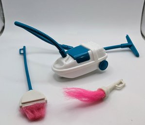 1994 Barbie Cleanin' House Accessories