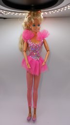 Vintage 1995 Twirling Barbie Ballerina (No Box)
