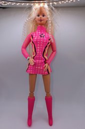 1998 Beyond Pink Barbie ( No Box)