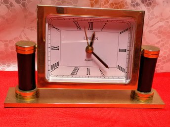 Vintage Linden Quartz Desk Clock