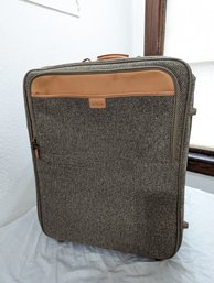 Hartmann Suitcase With Travel Hangers And Garment Bag 1 Of 2