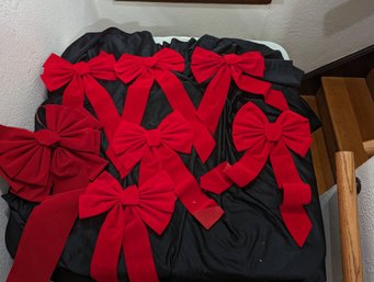 Collection Of 7 Red Decorative Bows
