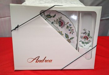 Andrea Sadek ' Buckingham' Cake Plate & Server Brand New In Box