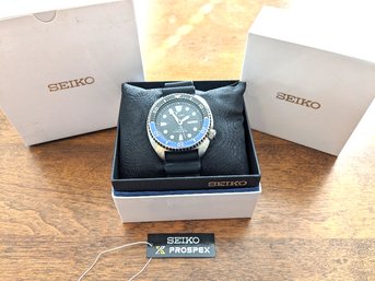 Seiko Automatic Divers 200m Watch Calendar Black Face Original Boxes