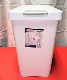 Sterilite White Touch Top Wastebasket 7.5 Gallon