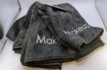 Bck 2U Microfiber Wash Cloths - Black 3 Piece Set - New With Tags