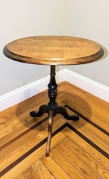 Antique Georgian Oval Tilt Top Table