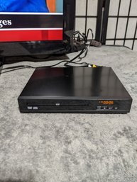 ONN Dvd Player Model#ONA18DP001 Tested - Works Good- No Controller