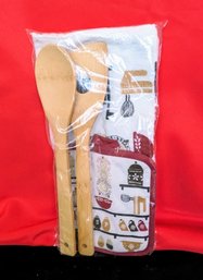 Wooden Spoons, Pot Holders And Dish Towel Set - New In Package