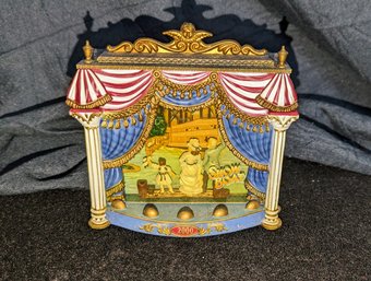 2000 Showboat Battery Operated Broadway Series Music Box By Carlton Cards