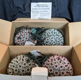 2 Boxes Of 200 Light Super Spheres Red/Green - (4 Balls In Total)