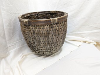 Large Round Wicker Basket