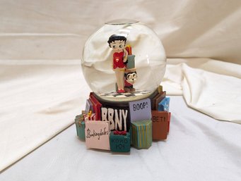 Betty Boop Snow Globe