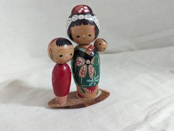 Vintage Japanese Wooden Kokeshi Doll Mother And Children