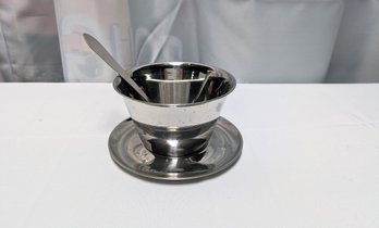 Stainless Steel Gravy/Sauce Bowl With Stainless Ladle