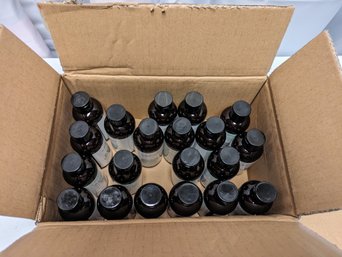 Box Of 21 Unused Bottles Of Skin Nutrition Botanicals Tea Tree Oil & Salicylic Acid Face Wash