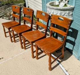 Set Of 4 Vintage Solid Wood Dinning Room Chairs