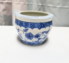 Vintage Blue & White Chinese Flower Pot