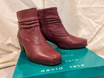 #2. Pair Of Burgandy David Tate Boots Size 7w