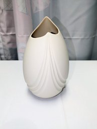 Lenox Bisque Illusion Vase