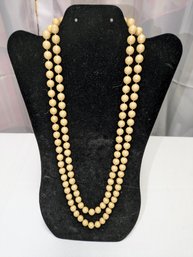 Faux Beige Pearl Beaded Necklace