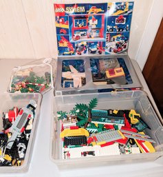 Lots And Lots Of Vintage Legos