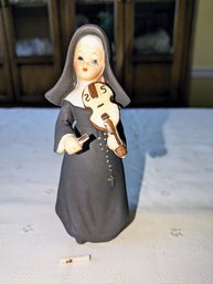 Vintage Ceramic Painted Nun Statue With Prayer Beads Playing Violin - Japan (Violin Bow Is Broken- Included)